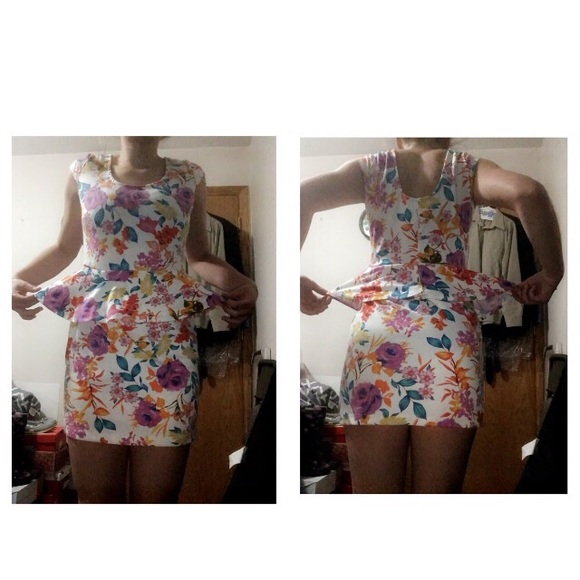 Dress - Picture 3 of 3